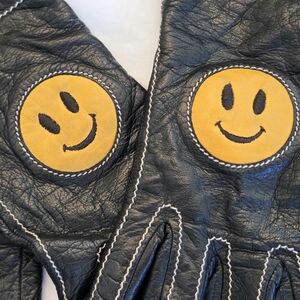Moschino Black Leather Gloves Smiley Face Made in Italy NOT WORN size 7